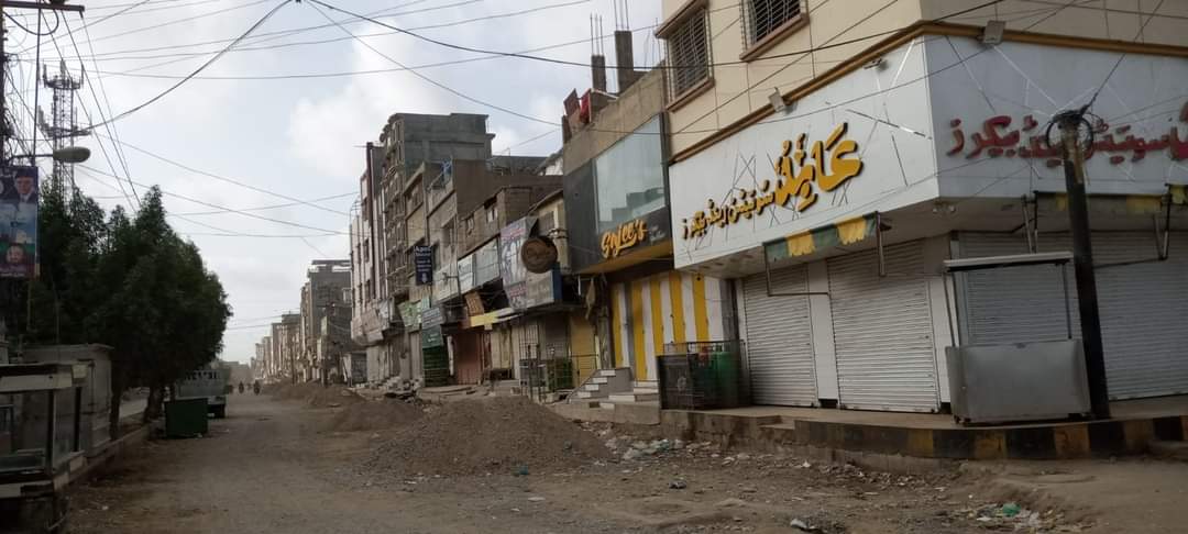 itx_abdullahR's tweet photo. امیر جماعت اسلامی سراج الحق کی اپیل  پر ملک بھر کی طرح کراچی  ضلع کیماڑی میں بھی مکمل شٹرڈاؤن اور پہیہ جام ہڑتال۔
بنارس، میٹروول، بلدیہ، شیرشاہ، سعید آباد، پاک کالونی اتحاد ٹاؤن میں تمام مارکیٹیں بند ٹرانسپورٹرز نے بھی آج ٹرانسپورٹ بند رکھی ہے۔

#ملک_گیرعوامی_ہڑتال https://t.co/gIiAUD6Xqx