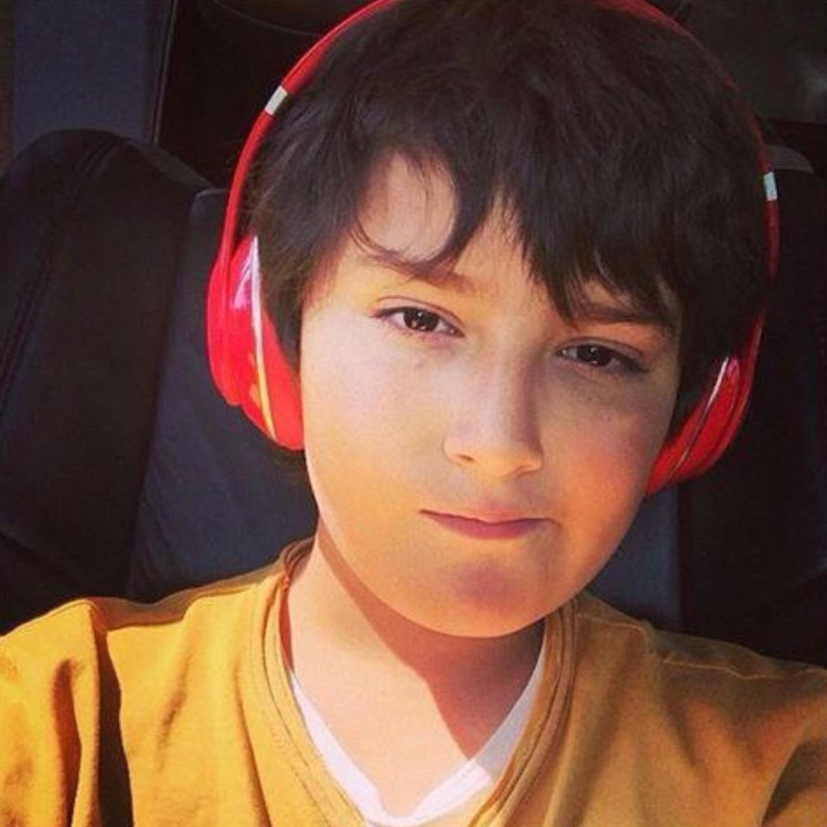 palmazrr's tweet photo. no tienes remedio, no tienes remedio, eres mi gran amor… 💗💘💖💝💓💞❤️‍🔥⭐️‼️💌 
#Emilio https://t.co/olTh9VuVXy