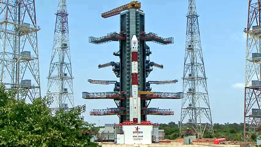 prodipkdass's tweet photo. All the best for Aditya L-1

#ISRO #AdityaL1Launch #satishdhawan #ISRO_ADITYA_L1 https://t.co/lwH5gDUw7I