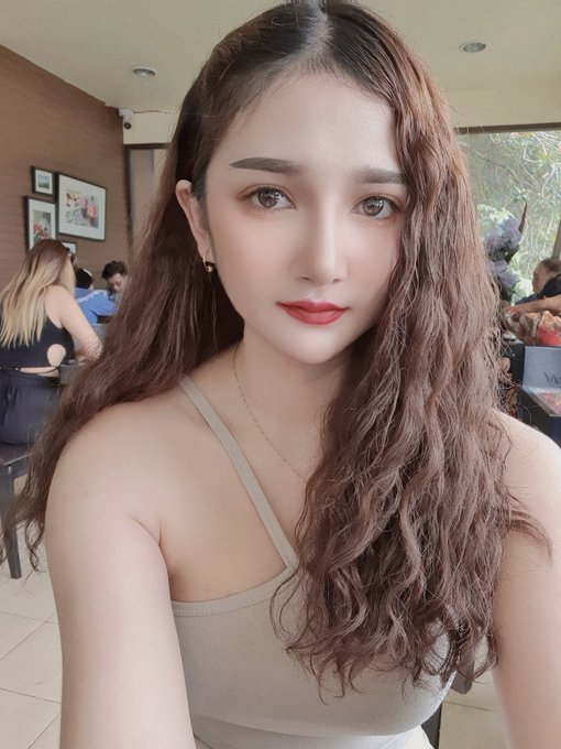 ครั้งแรก ขี่มอเตอร์ไซค์ ออกทริป 🛵🛣️ ค่ำไหน นอนนั้น ....... 🏕️ คนขับ ร้อง อ้า ๆๆๆๆๆๆ ตลอดทาง เป็น แม่มันหยังชั่นเด้<a href="/tag/%E0%B8%AA%E0%B8%B2%E0%B8%A7%E0%B8%A5%E0%B8%B3%E0%B8%94%E0%B8%A7%E0%B8%99"class="tags"><span>#สาวลำดวน</span></a>