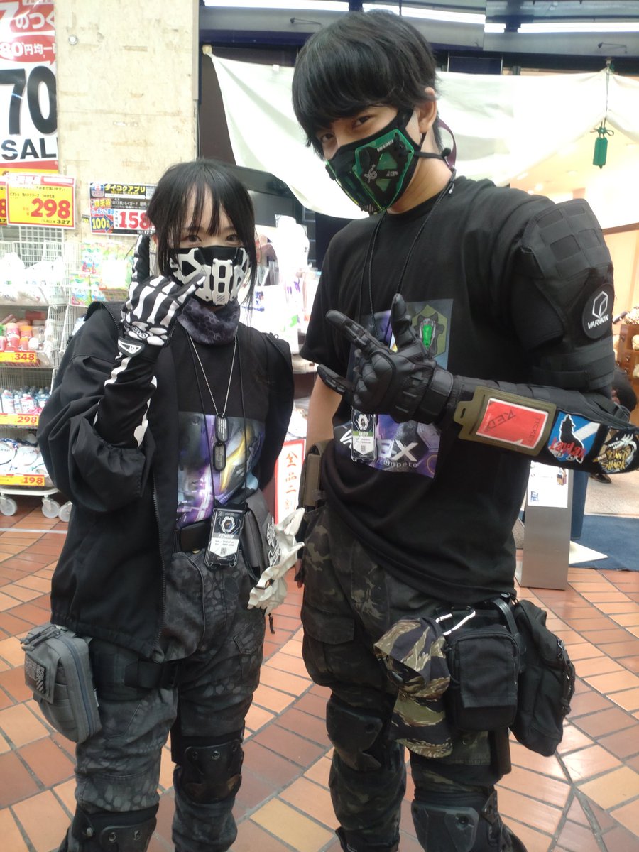 star_facet_v's tweet image. VAR BOX様🥳
プロの方が来てます！
カッコ良い😍
@varlivejapan 

#VARBOX
#VIRTUAL_STREET
#VTuber大展示企画