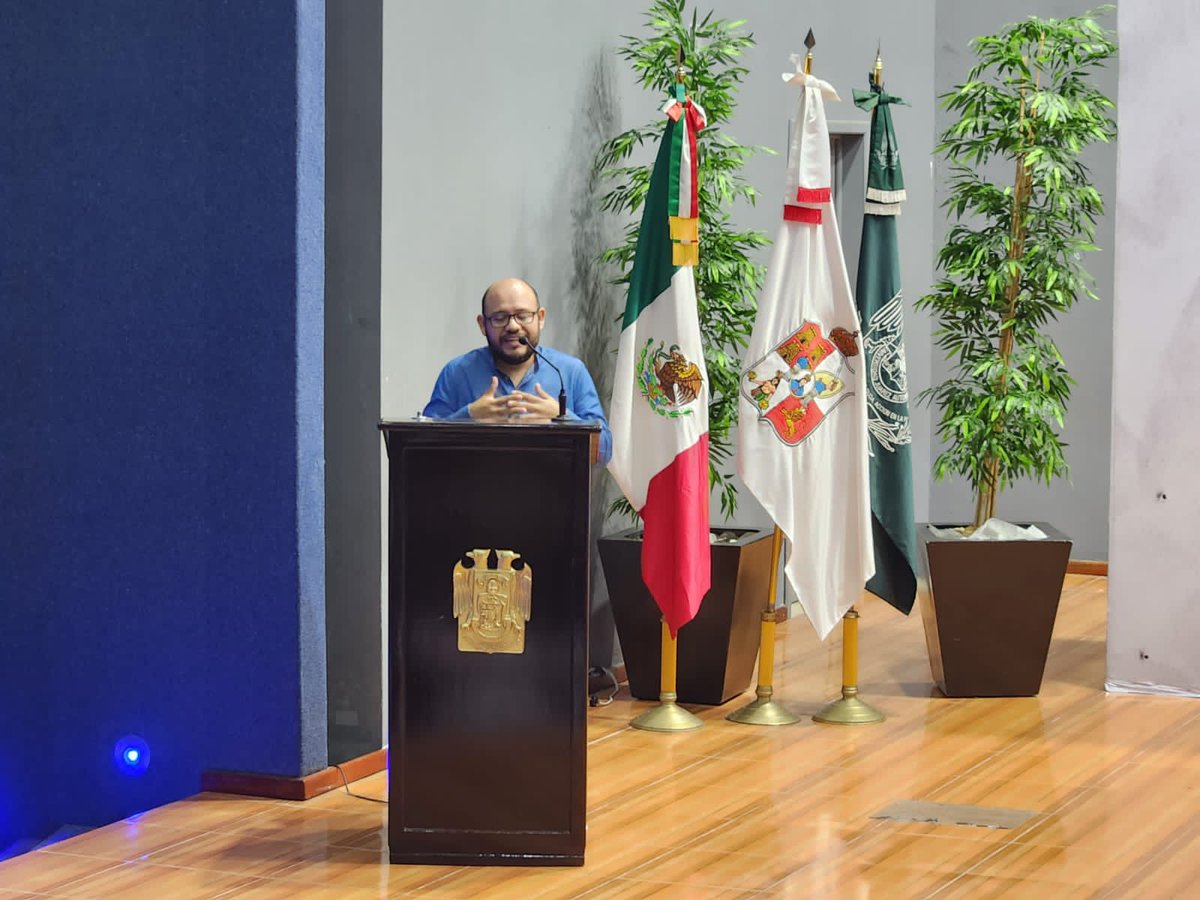 rafaecheve's tweet photo. Con #CreoMXSureste se generan habilidades necesarias para lo que esta surgiendo en la región. La mejora de los servicios y productos que se impulsan desde el emprendimiento.💯

La Ruta continúa y la colaboración también. Gracias al @soyccmx @cedemujat por generar tan importante espacio de experiencias y nuevos retos. ✅

#emprendimiento #ecosistemaemprendedor #Sureste 🌱🇲🇽☄️