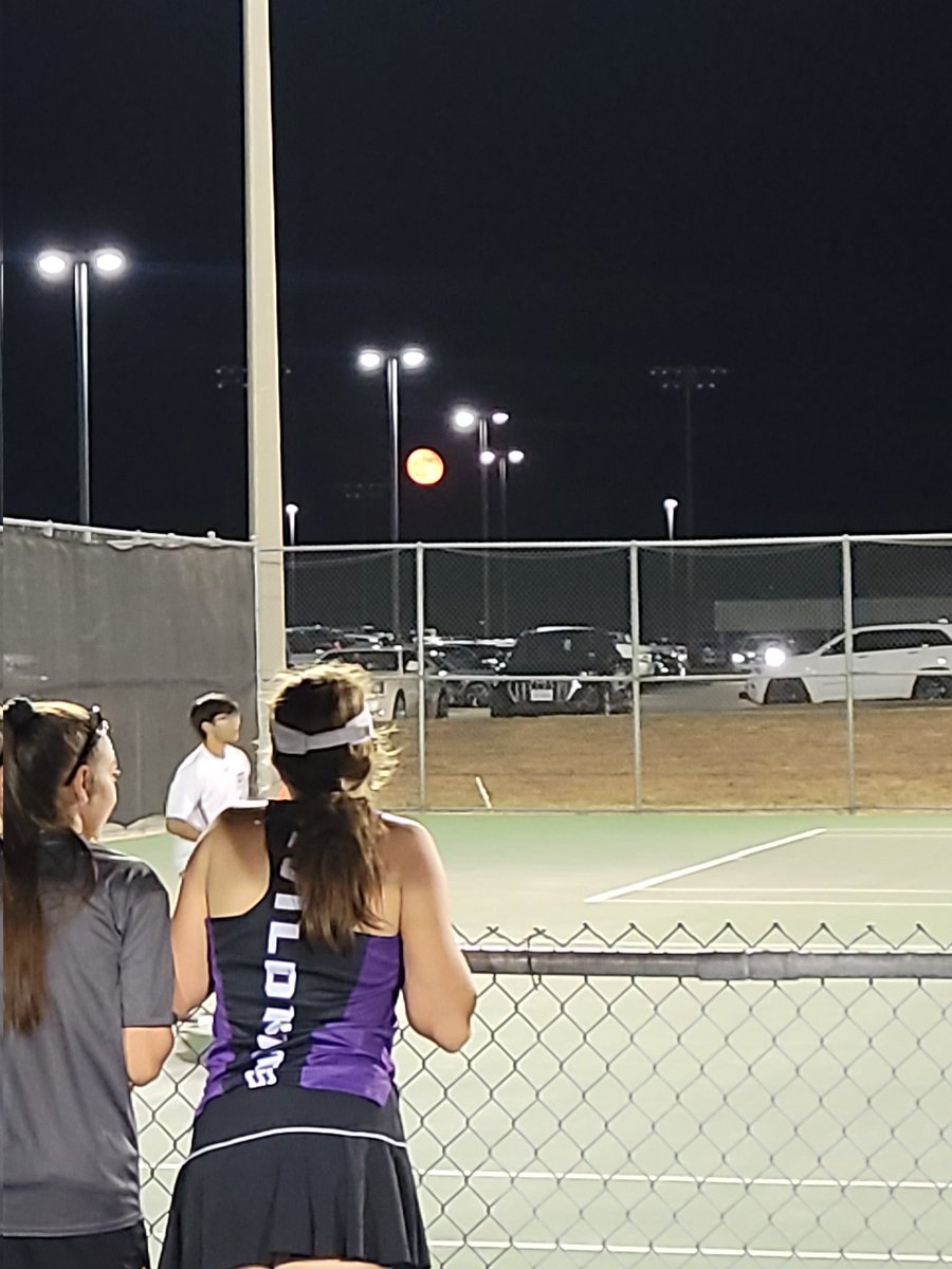 The Wildkat Varsity tennis team outlasted the Magnolia Bulldogs this evening, winning by a score of 10-9.