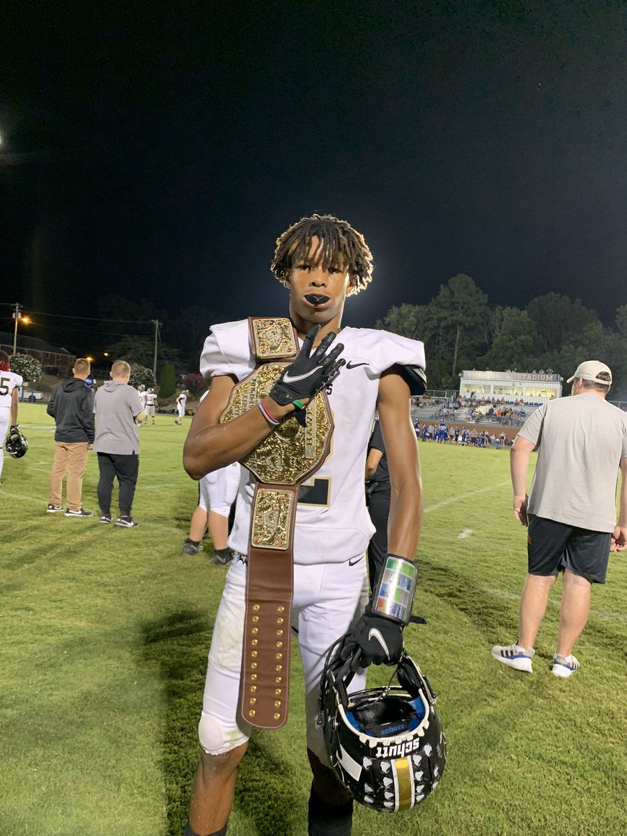 TheJoeyHawkins's tweet photo. #HereWeG0™️
THE #TOB came out 3️⃣ times tonight.  
#4sUp™️ https://t.co/8Mam3t4ue8