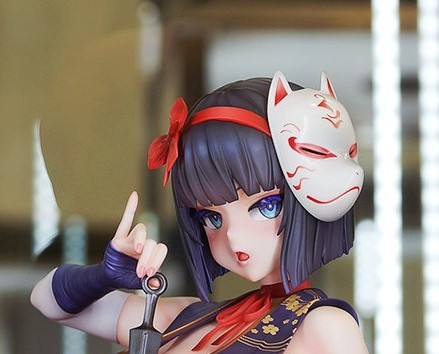 女月かえで