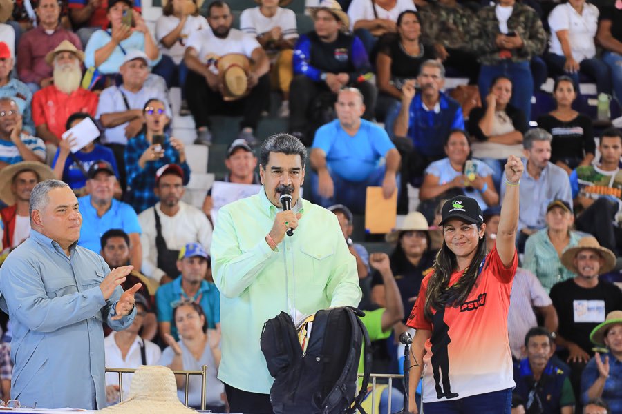 Este es el punto de inicio para la construcción de un poderoso movimiento campesino, afirmó el Pdte. <a href="/NicolasMaduro/">Nicolás Maduro</a> al anunciar que el Congreso se declara en sesión permanente durante todo el 2023.