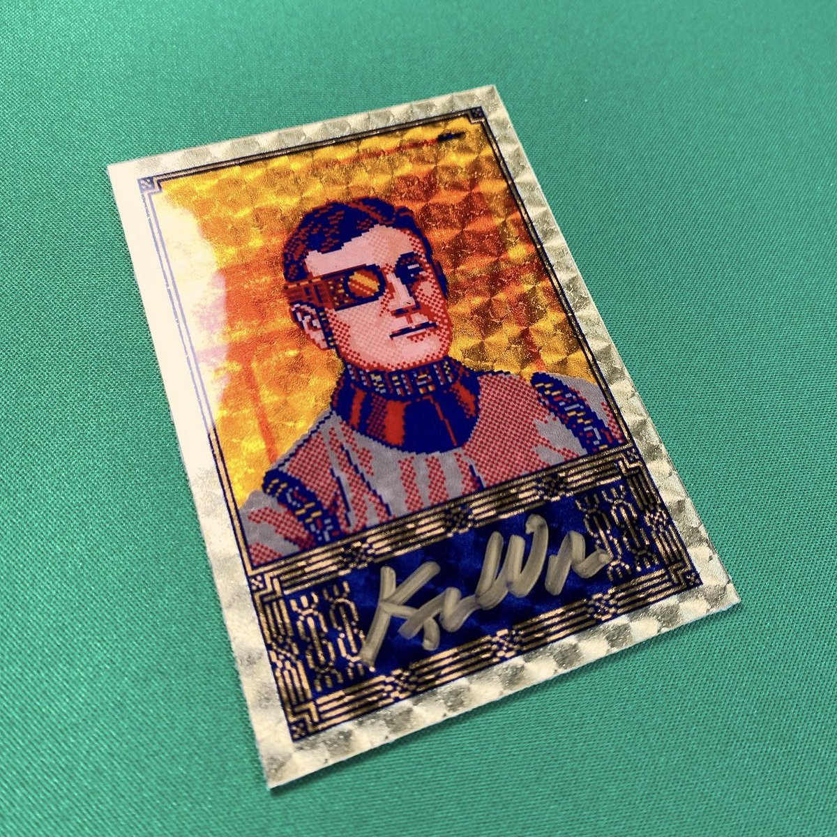 pixelhalloffame's tweet image. 🚨 Giveaway for ~The Future is History~ holders 🚨

I’m giving away 3 custom refractor cards ft. art from my 2021 collab with @OnRallyRd. Each is a 1-of-1, handmade and signed by me. To enter:

🌟 Like + RT
🌟 Comment w ETH addy (to confirm TFiH ownership)

Winners chosen Monday!