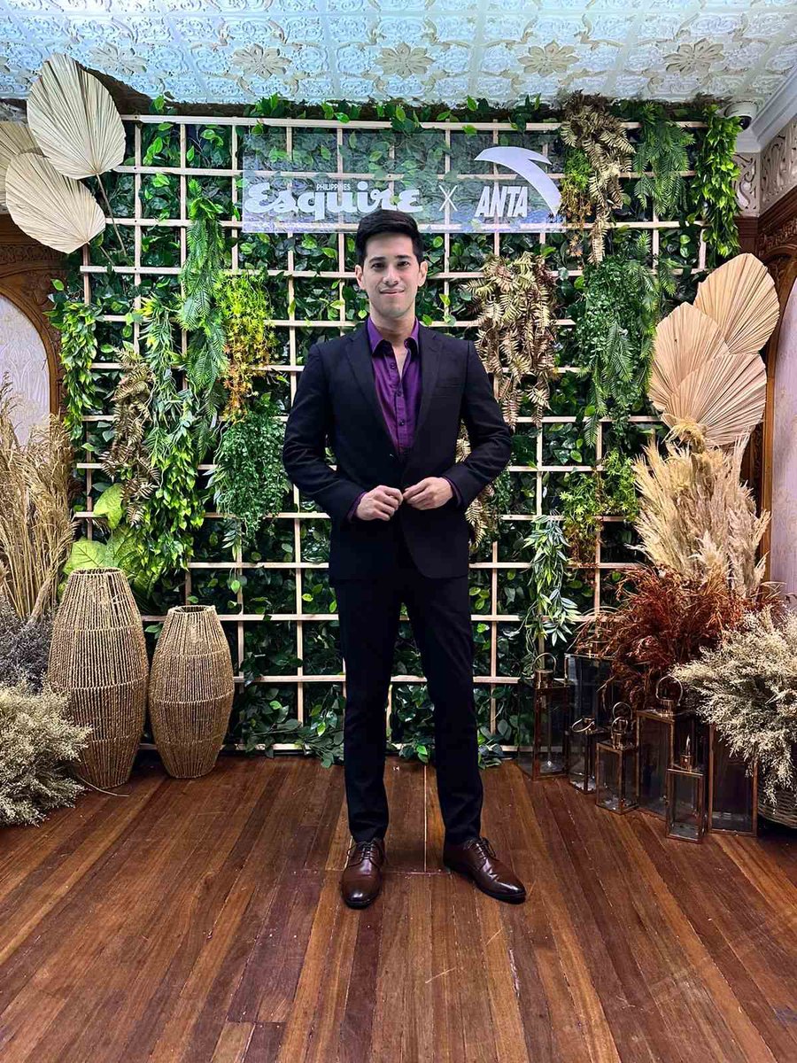 Chef Jose Sarasola was present at ‘Esquire Apartment’ last Thursday, a private dinner held in honor of the visit of Golden State Warriors stars Klay Thompson and Kevon Looney at Las Casas Filipinas De Acuzar in Quezon City 🏀⛹🏻‍♂️

#JoseSarasola