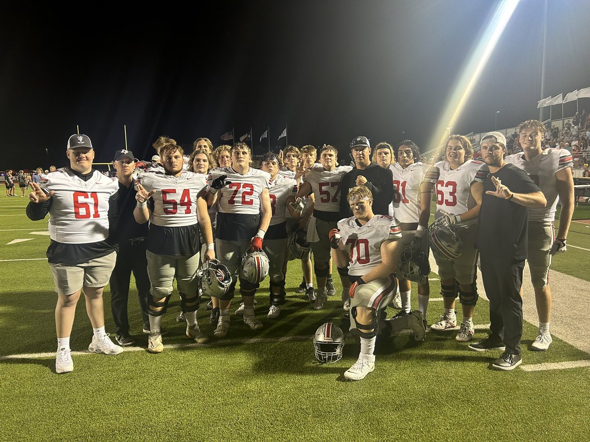 CoachKPark's tweet photo. Mission accomplished. 1-0. Great performance by #THEWALL going on the road and dominating. Praying for a speedy recovery for our brother @BigTLojo.  No doubt He will come back stronger and better! #KeepItUgly https://t.co/9uTlocj3Ya