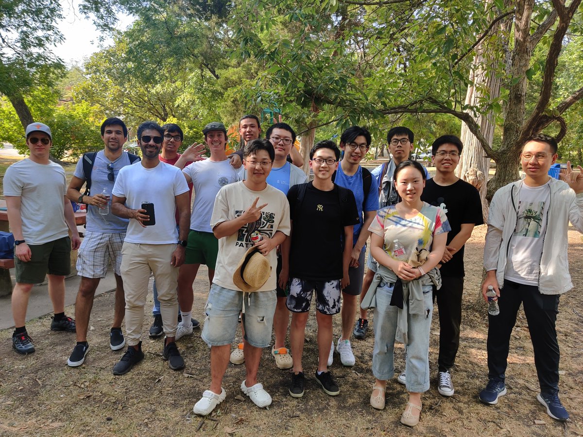 INFORMS_UT's tweet image. We definitely beat the heat today! Here are some "hot" faces from this semester's #UT #INFORMS picnic! 🔥 A "warm" welcome to UT to those who just joined us this Fall 🌞
(ok I'm done with the heat puns)