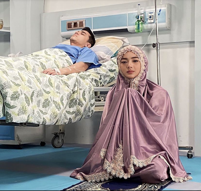 serbetwarte99's tweet photo. Kasihan Elsa ihhh
Devan napa jd gelo wkwkw
#VanEl https://t.co/8Zi9QoqAxL
