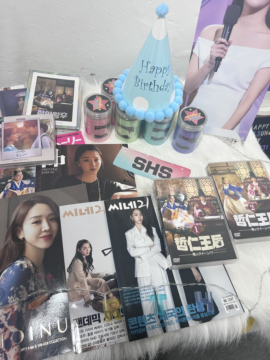 nyesuni08's tweet photo. #많은_시간이_흘러도_신혜선과_함께할우리

내 인생 첫!생카였는데 진짜 너무 행복하고 좋았다🫶🏻20분부터 가서 선착 굿즈도 받아서 기분도 짱짱 조았던건 안 비밀🤭
카페 너무 예쁘게 꾸며져있어서 눈이 너무 즐거웠ㅜㅠㅠㅠ아숩다ㅠㅠㅠ또 가고 싶어ㅠㅠ내년을 기다려야지🫶🏻

#신혜선 #생카 https://t.co/wAjus3Q75c