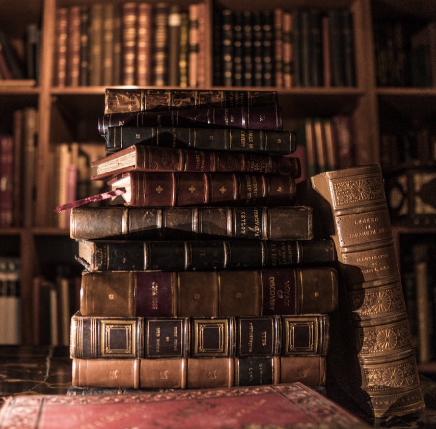 ArtdogJan's tweet photo. James Davis Nicoll provides a reasoned counterpoint to Cole Rush’s farewell to favorite #books, which we published Sunday. #BooksWorthReading can be worth reading again. For several reasons.
https://t.co/VwLpSfA6zp https://t.co/Uy4ARcOXVY