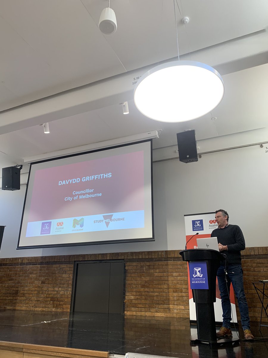 garyleecious's tweet photo. An inspiring welcome from our guest speakers from @studymelbourne @cityofmelbourne and @asiacapable at the ‘international student to international student advisor’ program. We value our international students and all that they have to share and contribute. #StudentCity https://t.co/aaGQM8681E