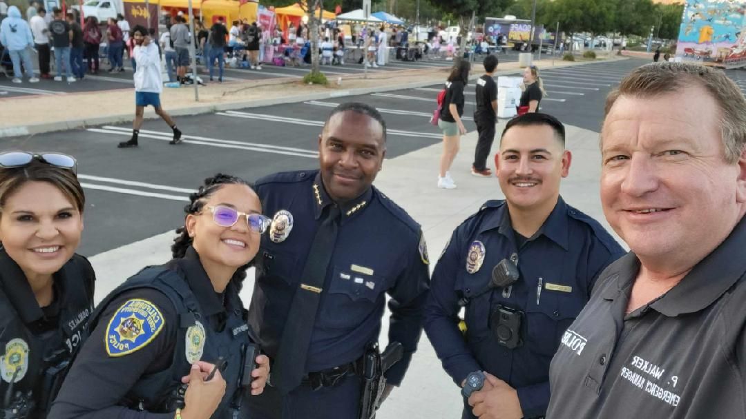 guttierez_john's tweet photo. #Inspiration: I continue to be inspired by our team, who inspires others within our community through the badge. Great work, by great officers! #RelationalPolicing #ItsWhatWeDo @CSUSBNews #ACommunityOfOne https://t.co/CpnKHHUoeX