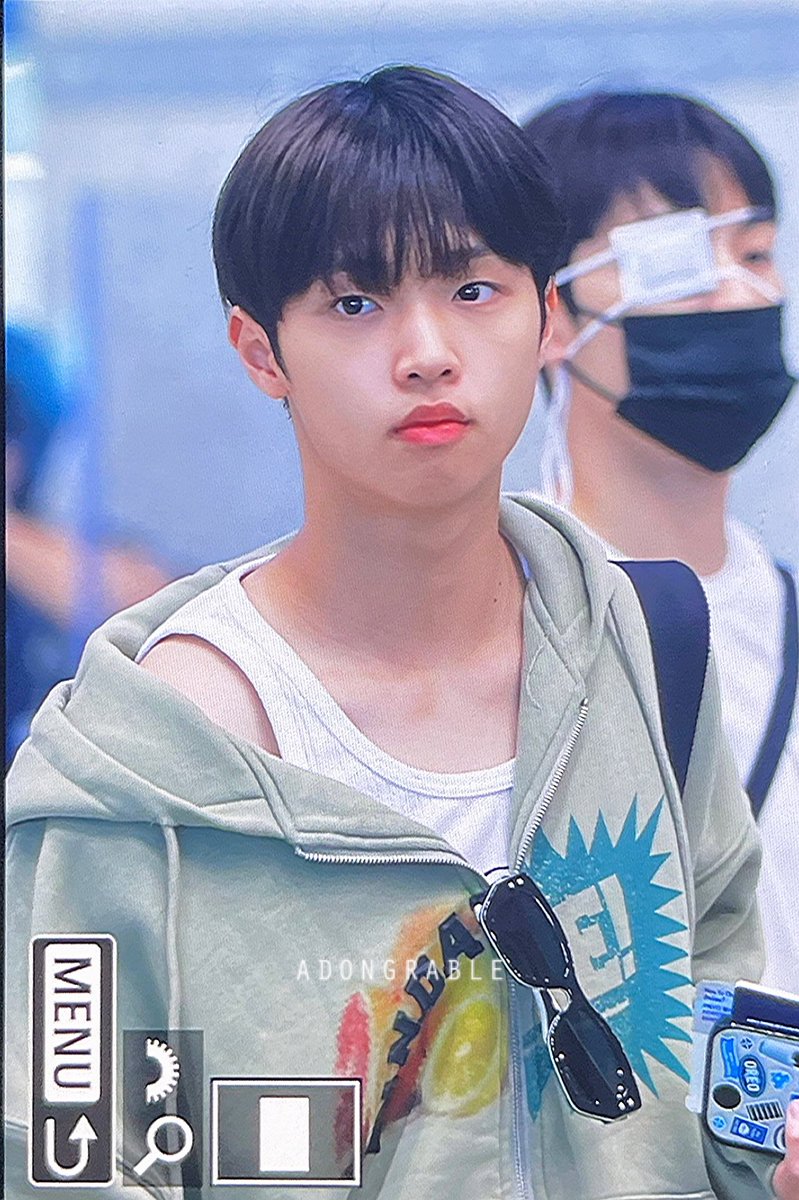 Adongrablesdp's tweet photo. 230902

#빛나의_우리_동표이 
#미래소년 #손동표 #동표 #dongpyo #SONDONGPYO https://t.co/jqCYg4mh6s