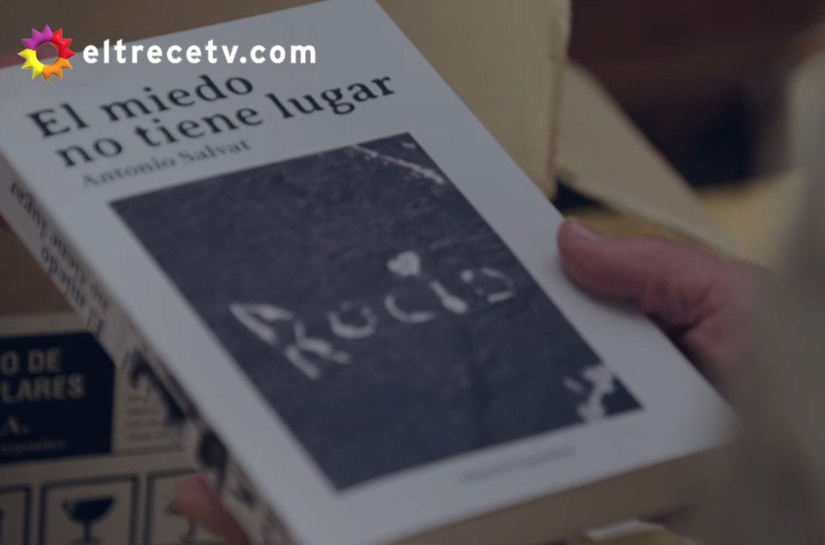 cristinameatsix's tweet image. LLORANDO #ATAV2 #ATAV