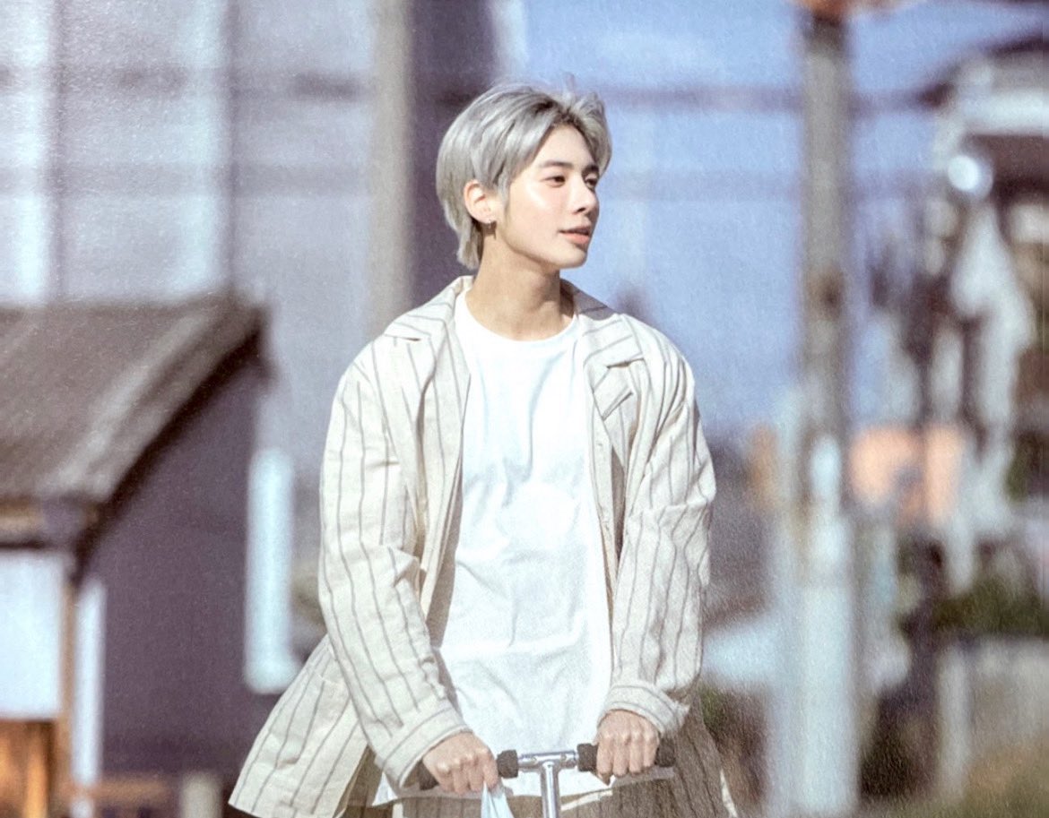 taegyuvrse's tweet photo. giving childhood neighbors to lovers https://t.co/91Q8Mcj0sK