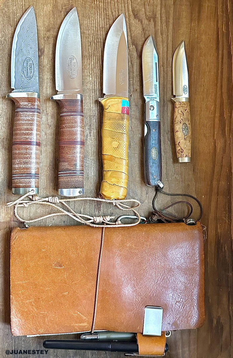 agente0012's tweet photo. EDC Fällkniven Idun NL5 in Cowry X (NL5cxl) #edc #edcknives #knives #drawing #manga #anime #sketchbook #fallkniven #idun #nl5 #nl5cxl #fallknivennl5 #fallknivenidun https://t.co/GMVz9aYveu