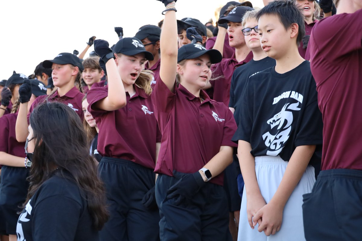 rrbandboosters's tweet photo. Middle School night at Dragon Stadium tonight! Thank you Walsh Middle School Band, Chisholm Trail Middle School Band and Cedar Valley Middle School Band friends for joining us tonight!
#joinband #futuredragons
๐ท C. Calhoun @rrdragonband @rrhs_colorguard https://t.co/IAw7A8mqnW