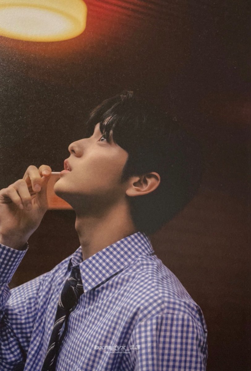 bxmgyx_13's tweet photo. SEASON OF TXT YOUTH photobook scan #수빈 #SOOBIN https://t.co/jjhmhv9jGz