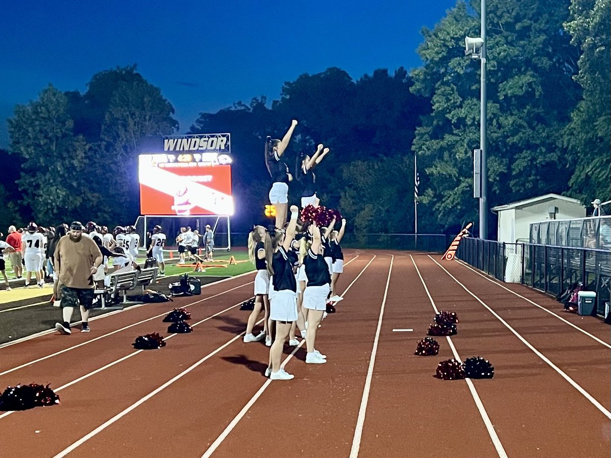 <a href="/HerkyCheer/">Herky Cheer</a> doing great work tonight. #GoBlackcats