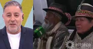 DiazGotica's tweet photo. #BRICS
#Doman
#BuenViernes
#Yatasto
#CONDENADA
#PELOTUDO
#AhoraCaigo
El gordo cornudo se hace el vivo con personas de la comunidad indígena y con Los Diablos Rojos la barra brava de independiente se arrodilló y todos se lo cogieron, que pobre infeliz la bola grasa!!!!! https://t.co/h6QgVCfUL6