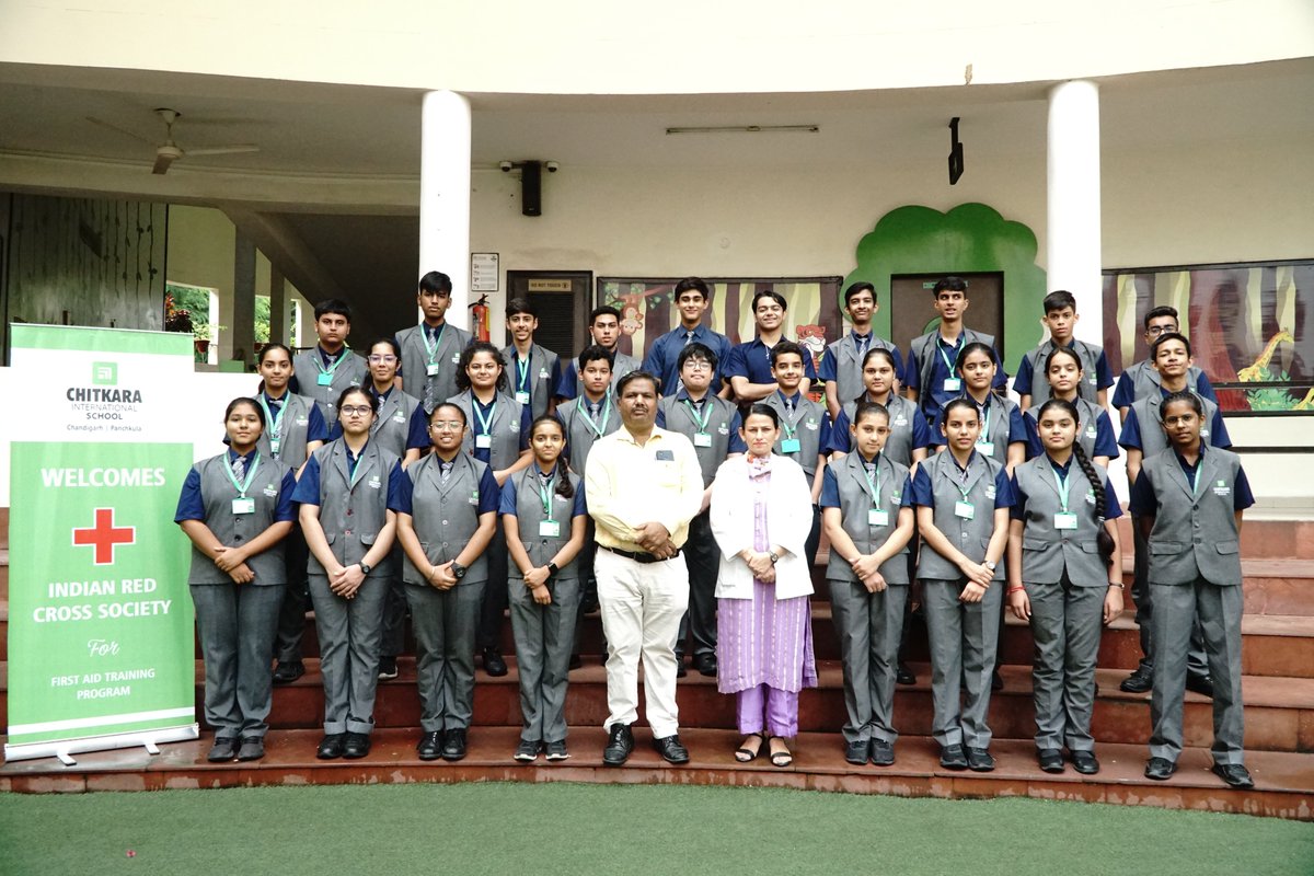 chitkara_school's tweet photo. Chitkara International School, Chandigarh organises an engrossing and illuminating workshop on First-Aid Training in collaboration with the Indian Red Cross Society
#CIS #ChitkaraInternationalSchool #Session #redcrosssociety #health #healthsession #medicalsession #firstaid https://t.co/funcO8A67G