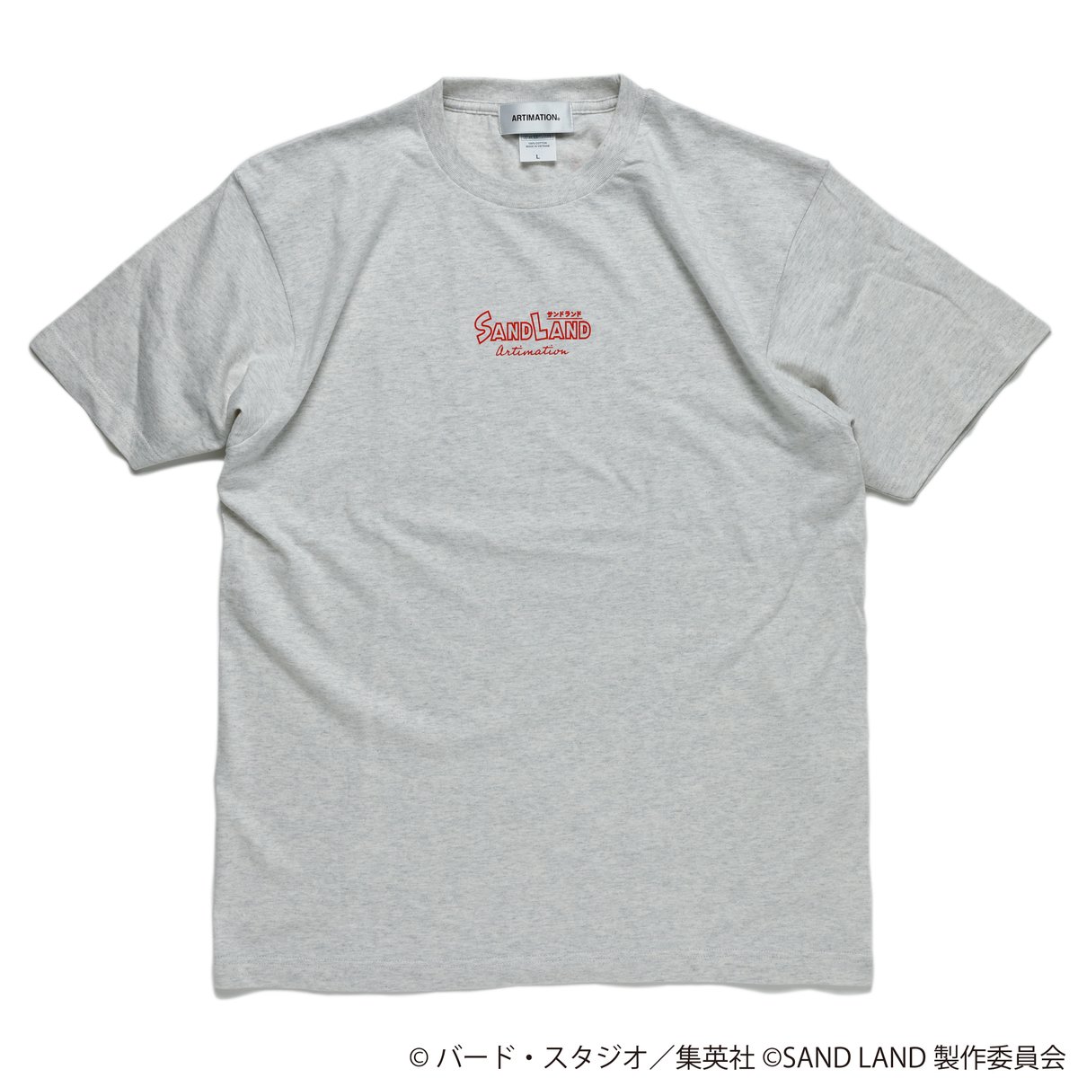 ARTIMATION1's tweet photo. 映画『SAND LAND』の公開を記念して、ARTIMATIONオリジナルコラボデザインが完成。
ストーリーに登場するサンドランド国王軍戦車隊104号車を背面にプリントしメンズライクに仕上げたTシャツ。

▼詳細はこちらから▼
https://t.co/ZF8PzzBstd

#SANDLAND #サンドランド #鳥山明 #ARTIMATION https://t.co/Ab6g45xngT