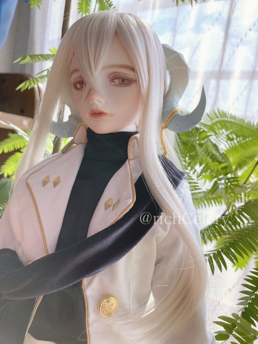 関係者各位へ
しかとお迎え致しました
LITTLE MONICA / Gloomy Demetri