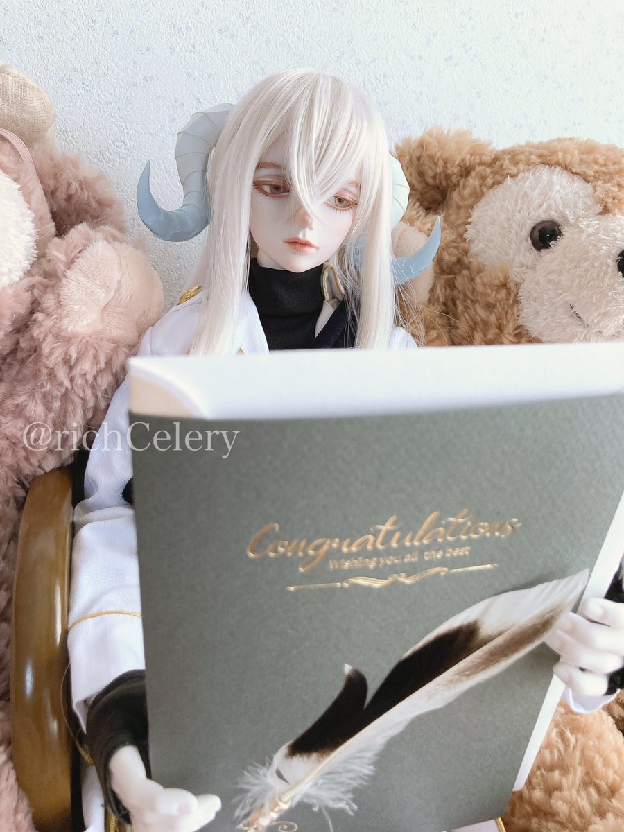 richCelery's tweet photo. 関係者各位へ
しかとお迎え致しました
LITTLE MONICA / Gloomy Demetri https://t.co/e9bE7SFiYc
