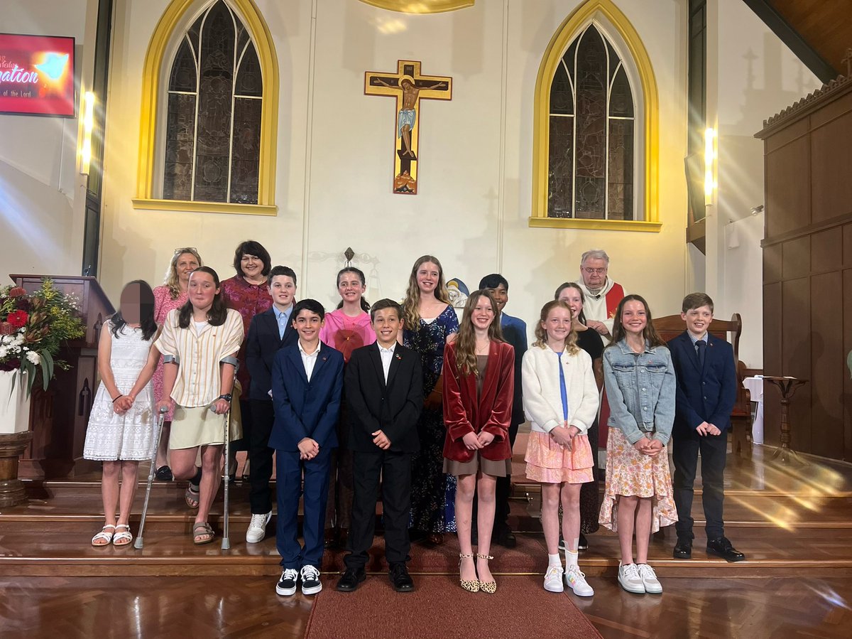 StThomasCPS's tweet photo. We congratulate our Year 6 students on their Sacrament of Confirmation 🤍 May your faith continue to guide you on your journey ✨ #smallschoolBIGopportunities #educatingforthefuture #stthomasprimaryschool #claremont #DiscoverCatholicEducation #CEWA #CatholicEducation https://t.co/pOiD5ZaqoG