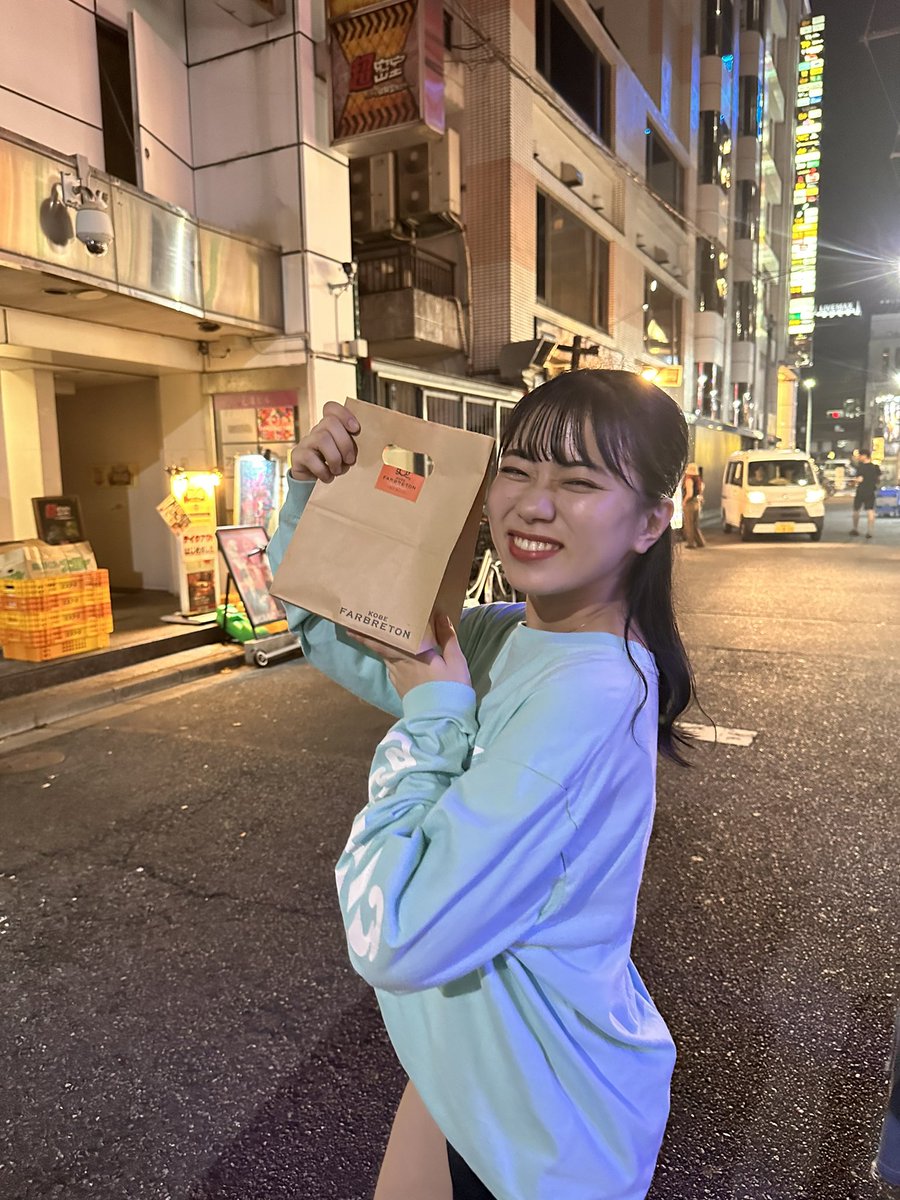 _totemohappy_'s tweet photo. 舞台｢冥界の箱｣順調に進んでいます🏃‍♂️
ご来場いただいた皆様! これからいらっしゃる皆様!! 本当にありがとうございます✨
とっても面白い、観なきゃ損舞台です!!
まだ空席あるので是非に🥺

https://t.co/tfp47fN5gv https://t.co/iij1tKCAtF