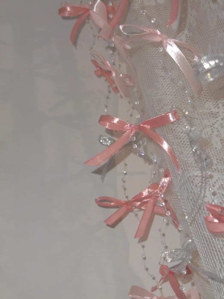 miubIog's tweet photo. ribboned curtain diy ౨ৎ https://t.co/dNKiIoYG8P