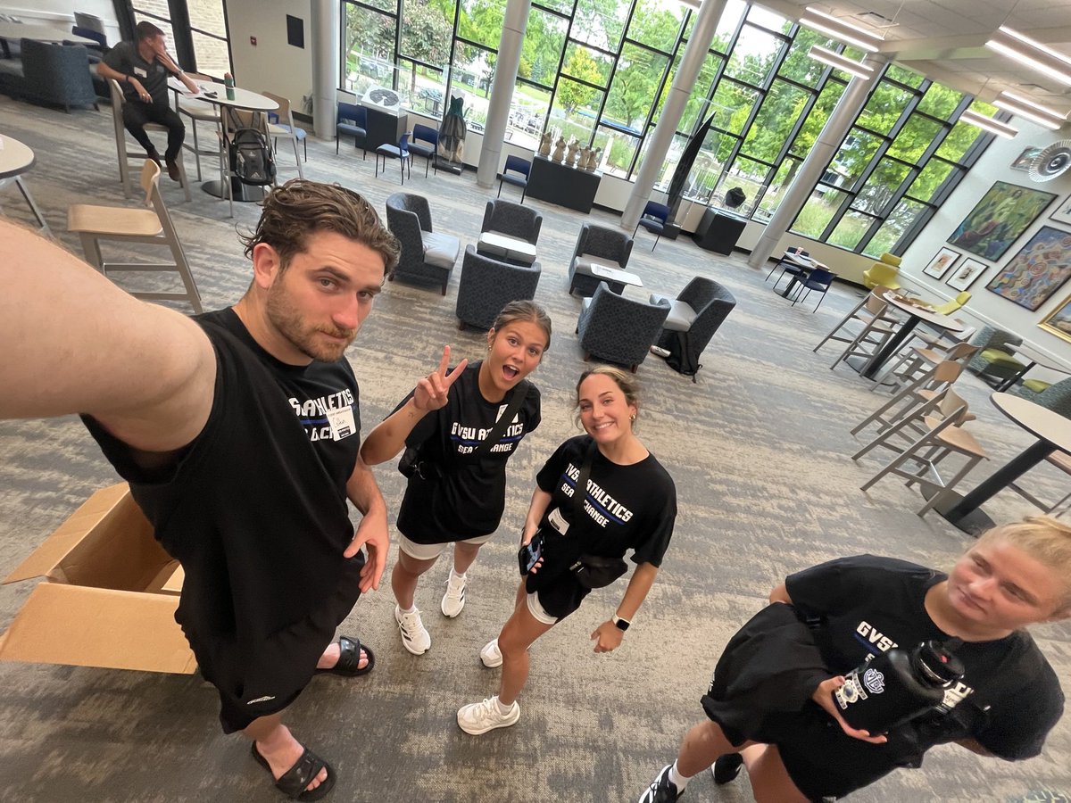 GVSU SAAC tweet media