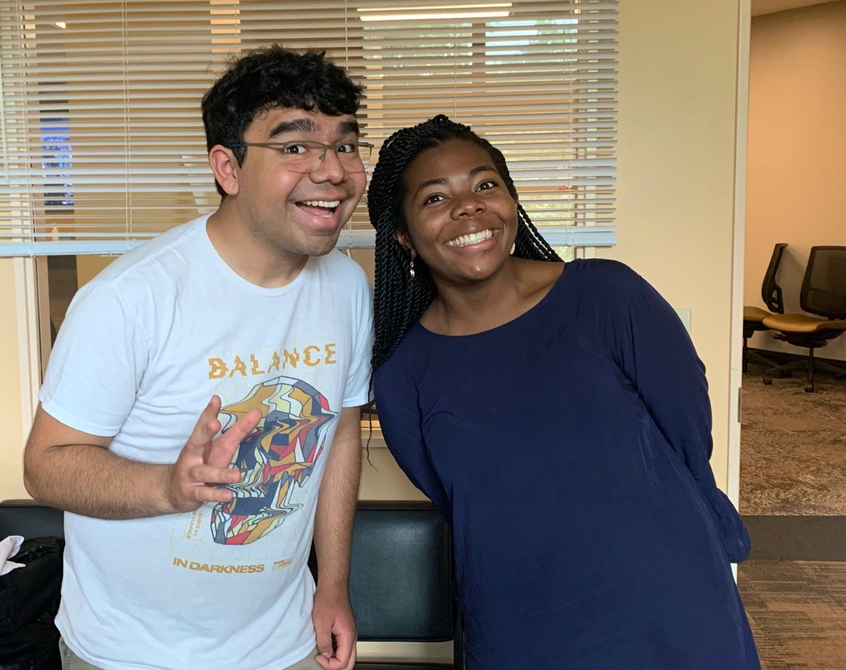 theradiogirl's tweet photo. Happy weekend - we made it through the first week at @kbia, @mujschool and the Big Newsroom. Grateful for journalists like Editor @katelynnmaria_ and student producers like @BigT_rsr, and our teams, who make it meaningful and fun. ☀️☀️ https://t.co/SjNdCzjonQ