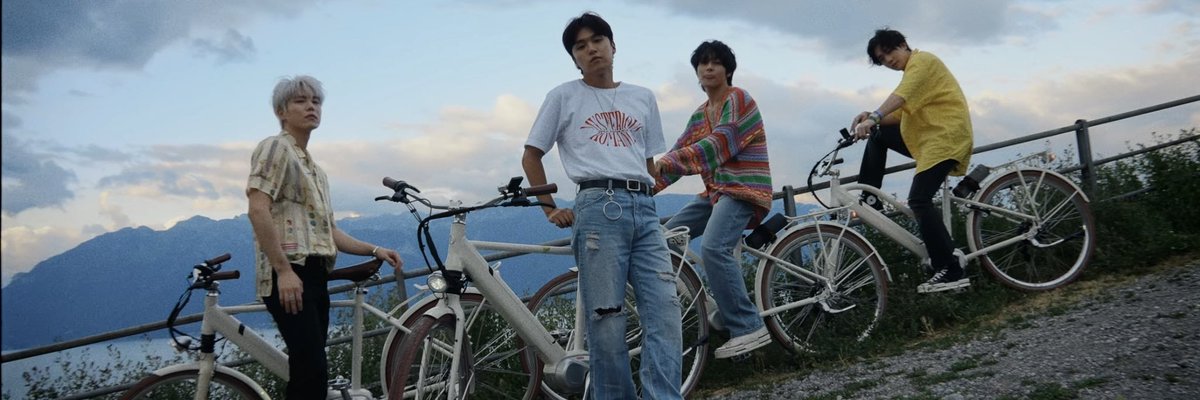 imlaazzzy's tweet photo. #Imlaazzzygiveaway 
Get a chance to win 1 The Rose Dual album! ✨️
Mechanics
-must be following us here on X and tiktok ( https://t.co/L19uH06phi )
-RT this tweet and tweet below
-Tag 3 friends

Ends on Sept 22 
Good luck broses! 🥀 https://t.co/tt1u8Bpvge