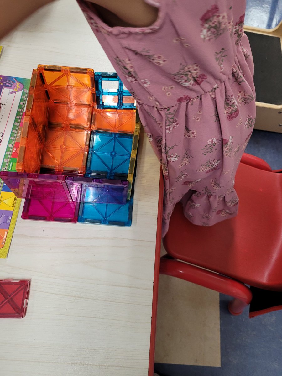 Kindergarten exploring bins on their first indoor recess (due to heat)  sharing and caring- off to a great start <a href="/D100Piper/">Piper School</a>