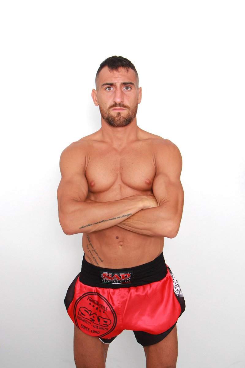 angelo_valente's tweet photo. 1 Settembre Bangkok One Championship #lucacecchetti #kickandpunch 
#SAPFightingStyle https://t.co/bydnW13y6N