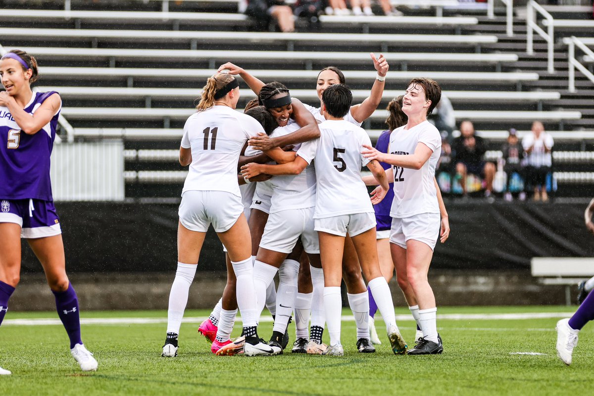 BrownU_WSoccer's tweet photo. Celly szn has begun 🥳

#EverTrue https://t.co/QUkUIYFaQQ