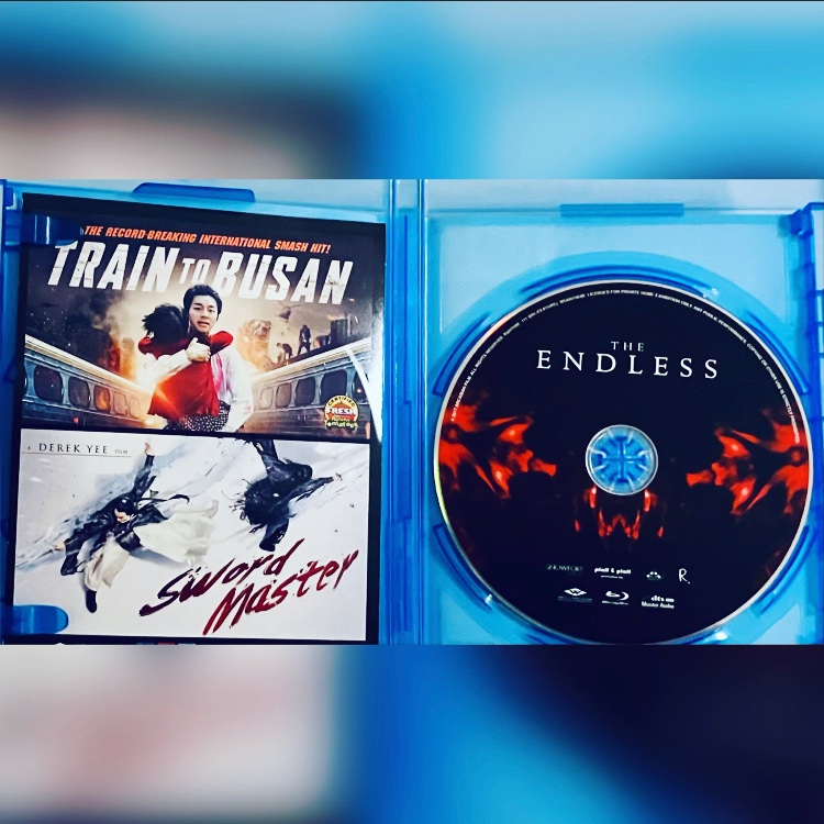 rareflicksplus's tweet photo. #NewArrival! The Endless (Blu-Ray, 2017) w/ Insert Horror Sci-Fi Fantasy Well Go USA
https://t.co/5GITfjfh0b
#TheEndless #HorrorSciFi #SciFiHorror #Fantasy #WellGo #USA
#DVD #DVDs #PhysicalMedia #Horror #HorrorCommunity #HorrorMovie #SciFi #SciFiMovie #SciFiCommunity https://t.co/0ygrRJlpVx