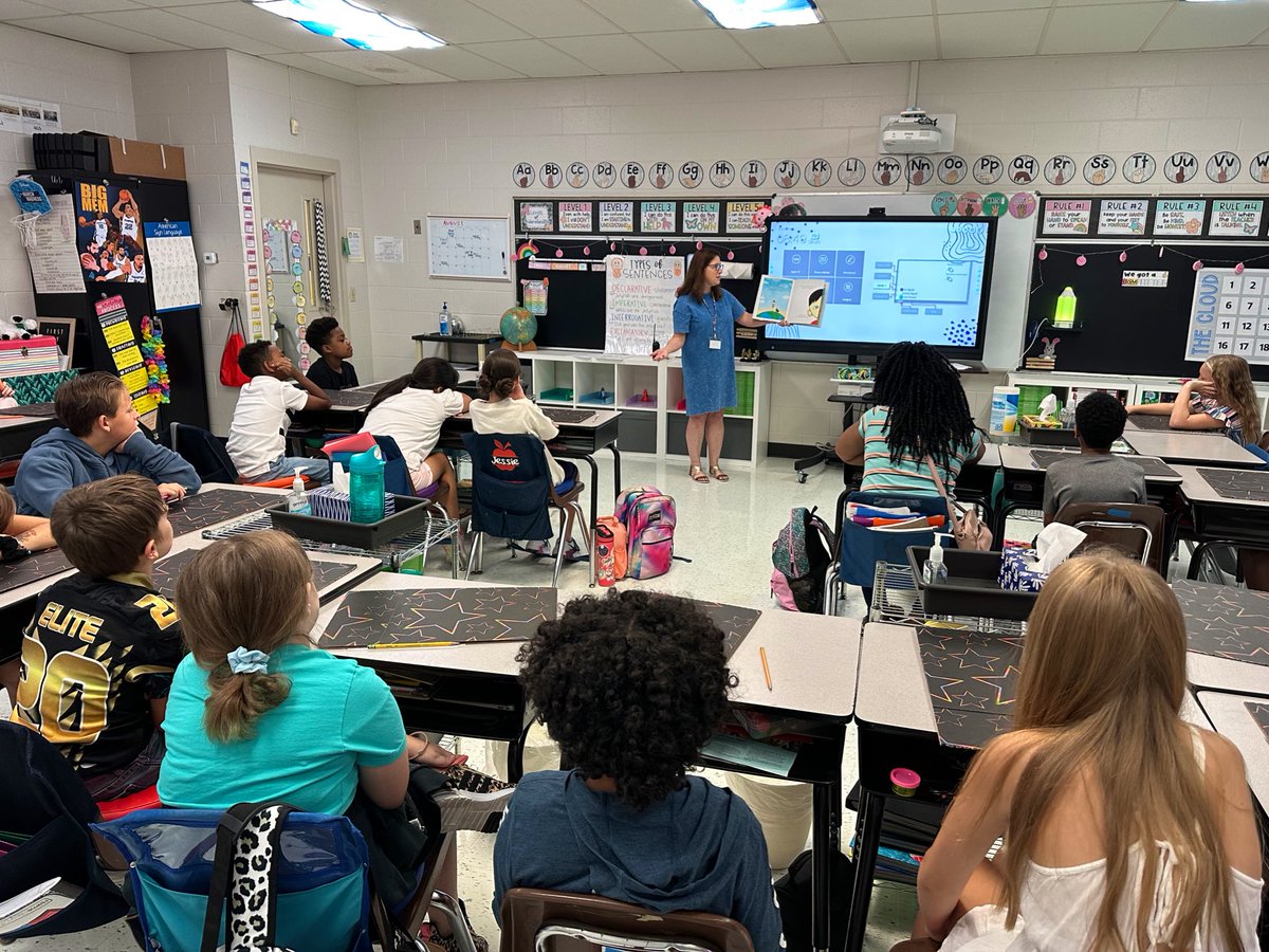 Mrs. Brown’s Bright Stars tweet media