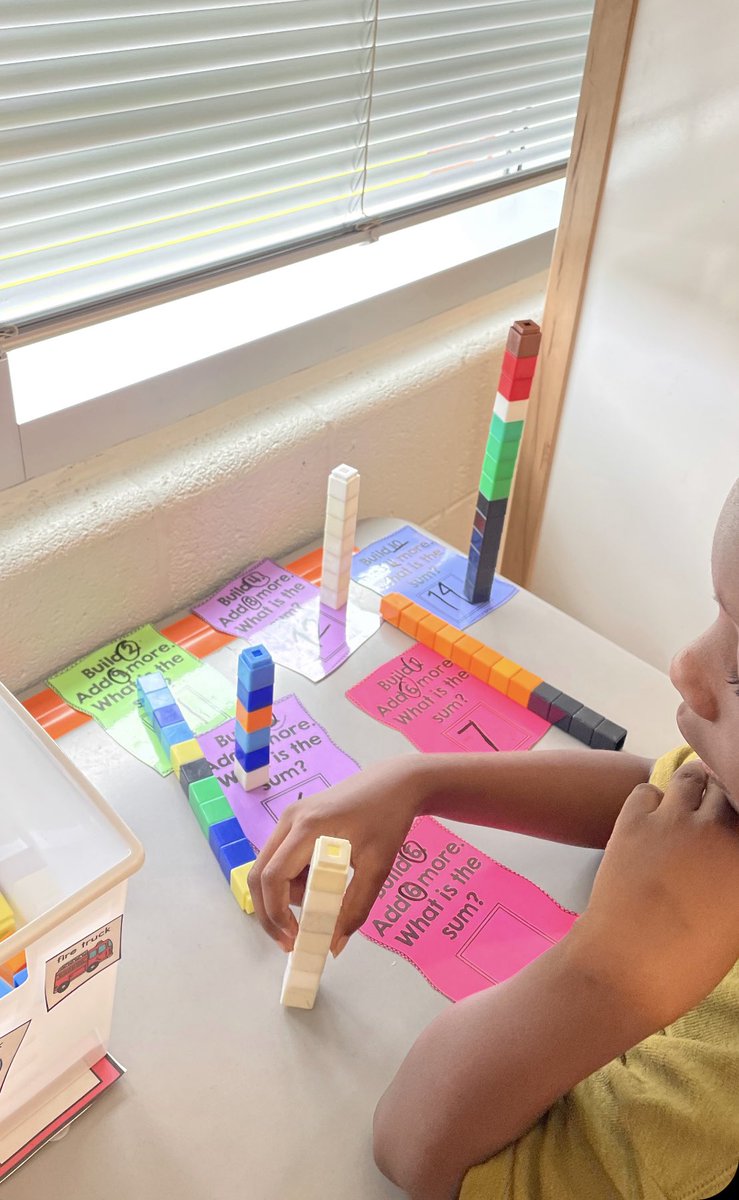 We are going into the weekend with full hearts!💜💛
Set the bar high and you may just be surprised… show them they are capable ! <a href="/SnipesAcademy/">Snipes Academy</a> 
#uniquelycapable