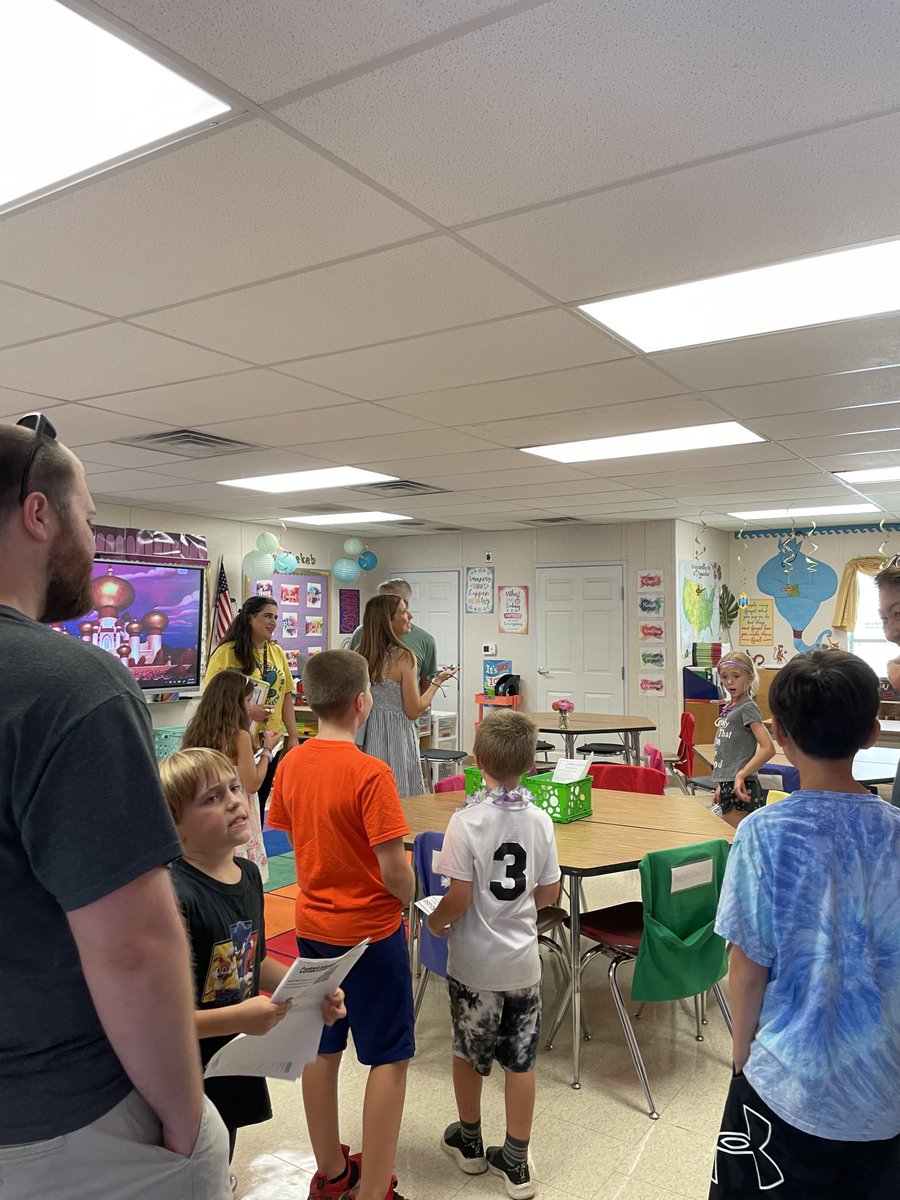 What a fabulous open house! The energy and excitement filled the building! Can’t wait for Monday! 🌸💕🌸