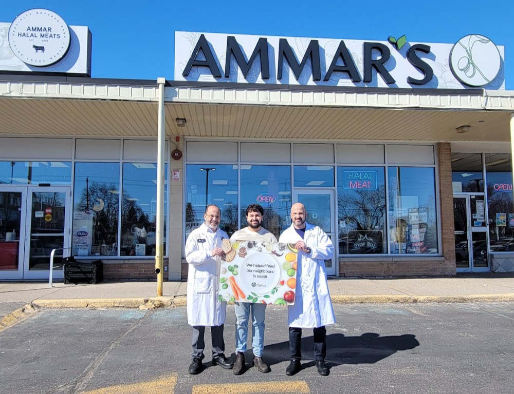 Since 2021, @AmmarsMarket has been a dedicated food industry partner of The Food Bank, providing us with halal food at a discounted rate. To date, they have provided us with over 85,000 pounds of halal chicken & beef! Visit our blog to learn more. bit.ly/44qN4aL #FeedWR
