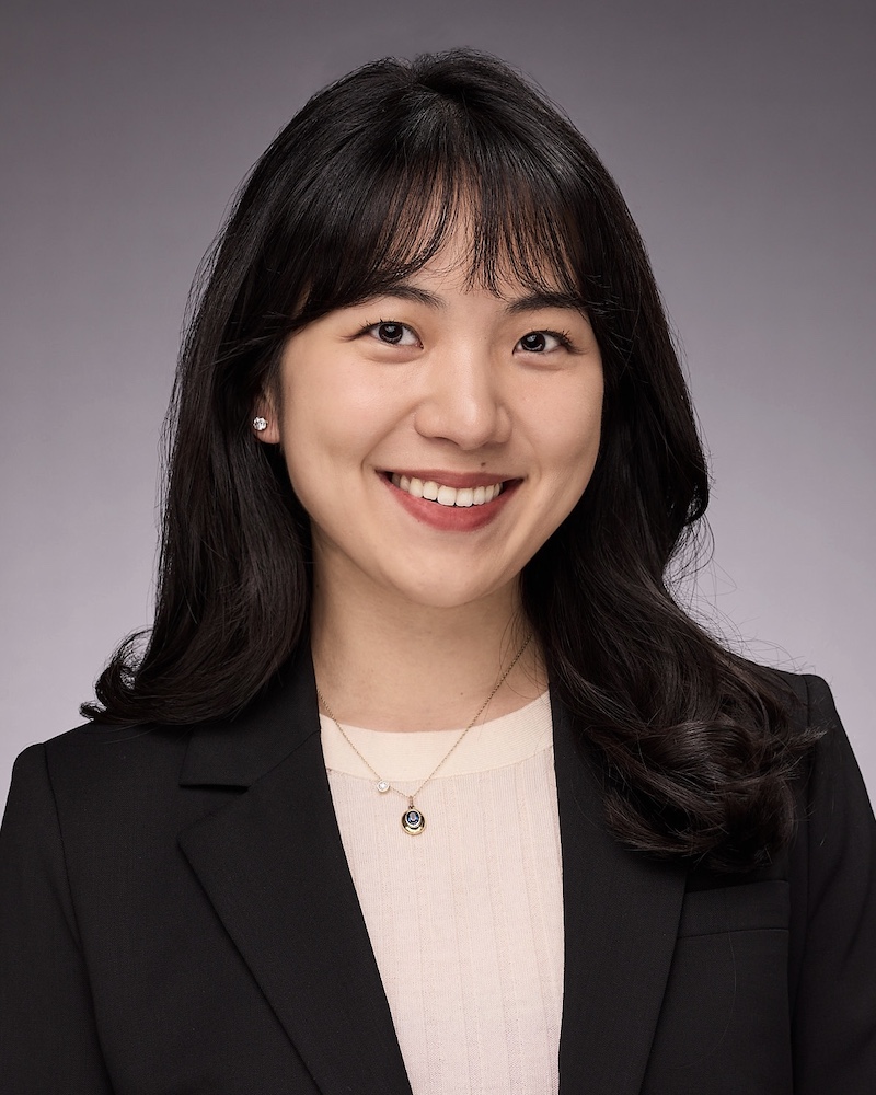 Heew0nLee's tweet photo. Hi #MedTwitter, I'm an MS4 at @KeckMedUSC gearing up for #GenSurgMatch2024. Tennis enthusiast🎾 and avid baker🥯. 

Excited to connect with fellow applicants and learn together!

#Match2024 https://t.co/cBB0452r2g