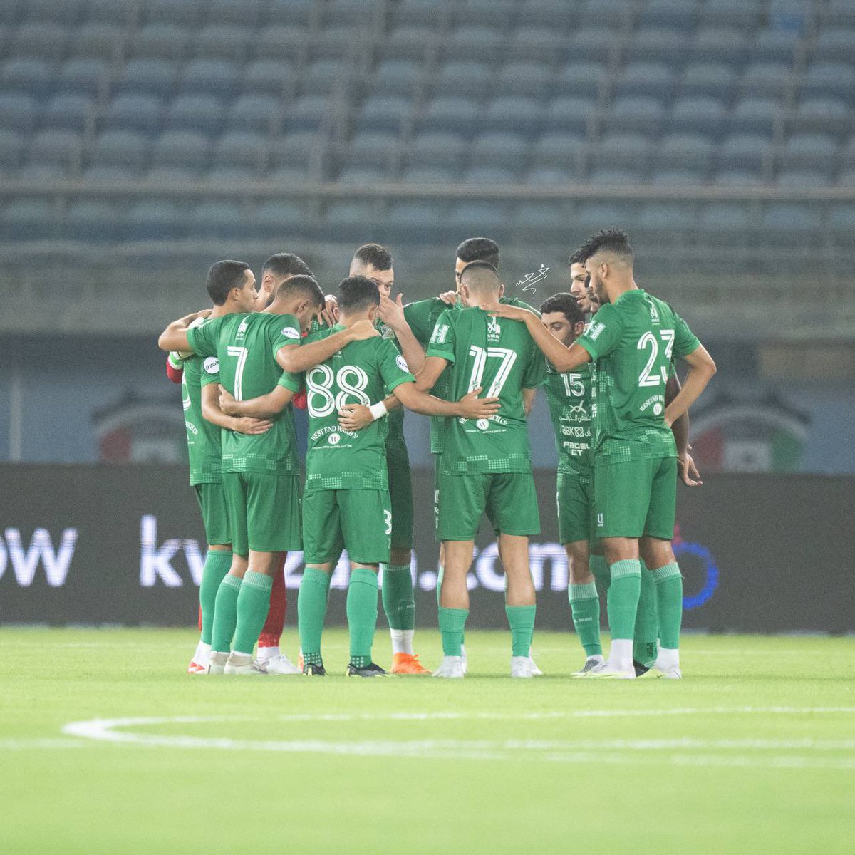 aakhalaf17's tweet photo. الحمدلله فوز مهم في اول مباراة بالدوري #النادي_العربي #AK17 https://t.co/6Ht8mUnLJP
