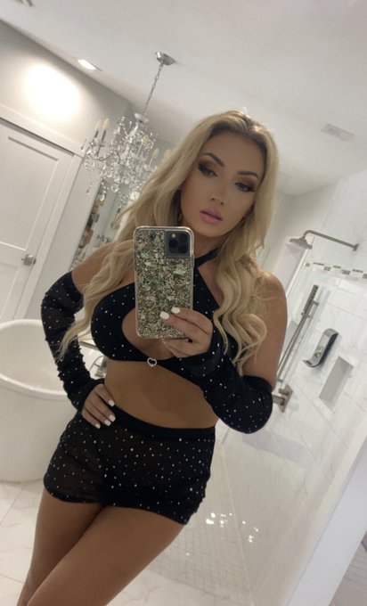 Online now 🥰 https://t.co/jXXIVlA1OJ