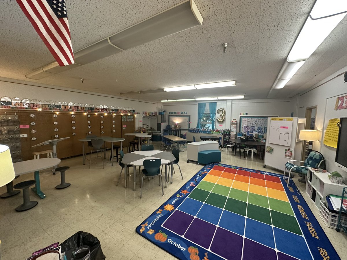 Check out this before and after from <a href="/ms_sjessie/">Sarah Jessie</a> room at <a href="/LPASlou/">Lincoln Elementary</a> 😍

We are excited to spend the year diving into creating learner centered environments with our Space Redesigned cohort Participants

Learners will get to experience voice, choice and agency w/ seating!