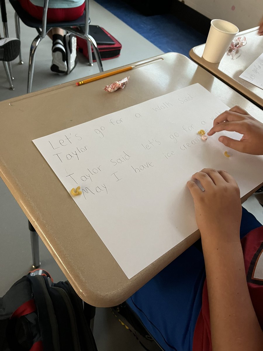 MBookworms's tweet photo. Extending our Amplify lesson by practicing the rules of dialogue that were introduced today by using macaroni and smarties for punctuation! #beroyal #kcsdropedintoreading #makelearningfun https://t.co/e6ny8MCFoJ